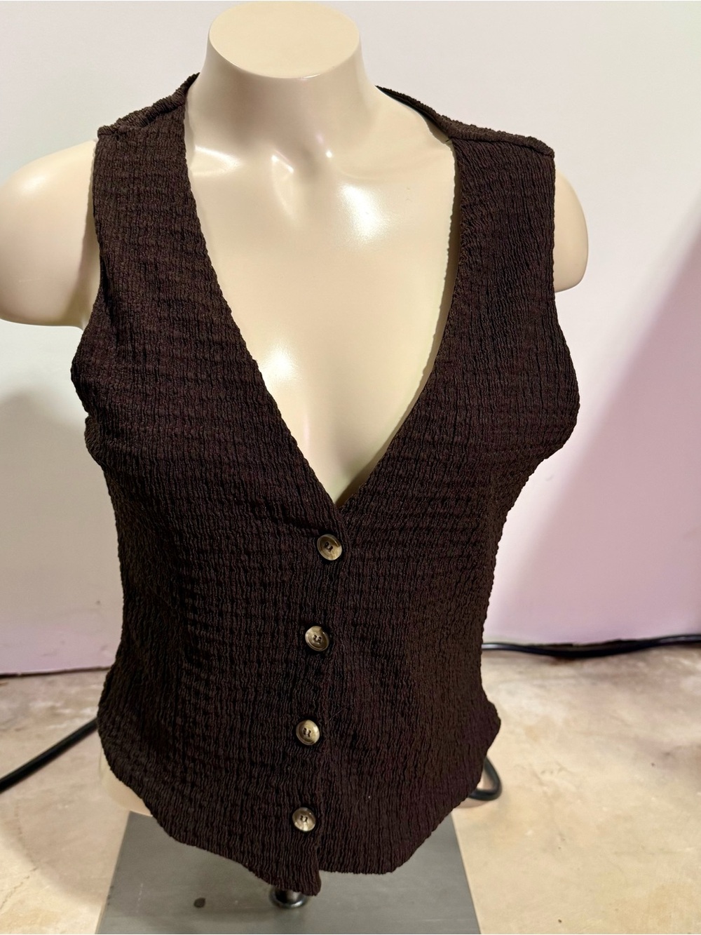 Zara button up vest NWOT